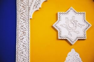 closeup photo of 6-pointed star wall decor